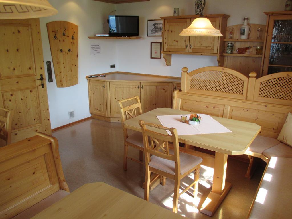 Haus Bergfried 호텔 베스텐도르프 외부 사진